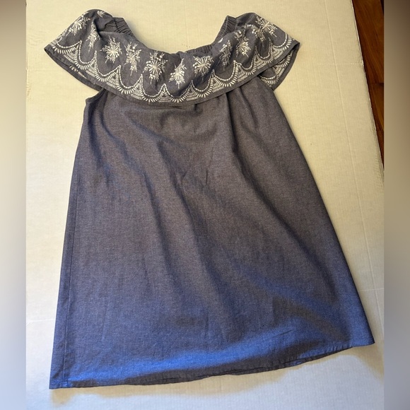 Cost Plus World Market Blue Chambray dress w/white embroidery detail Sz-L/XL.U12 - Picture 6 of 12